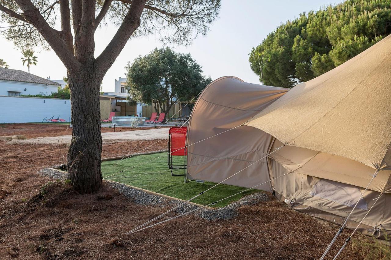 Hotel Glamping La Mimosa Conil à Conil De La Frontera Extérieur photo