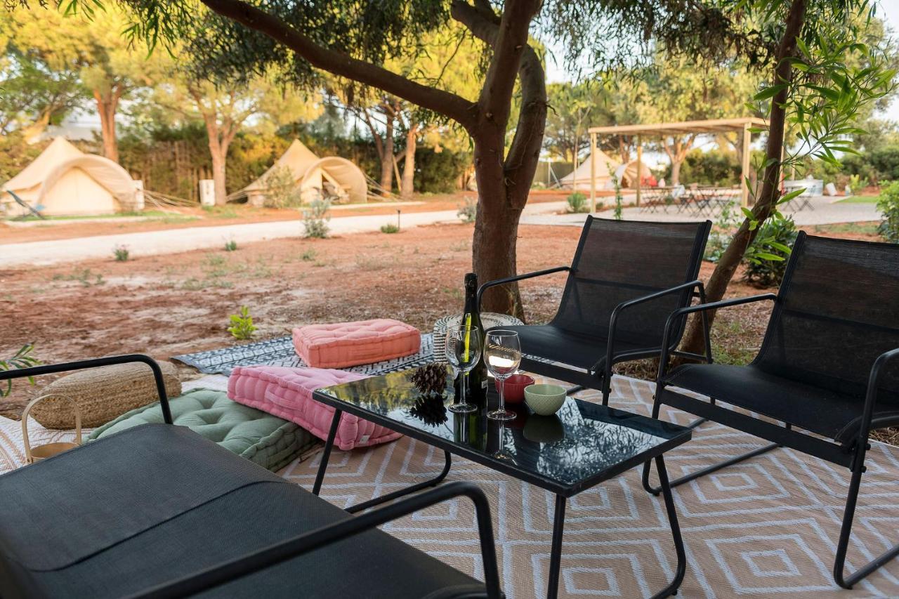 Hotel Glamping La Mimosa Conil à Conil De La Frontera Extérieur photo
